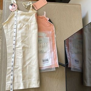 NWT scoop neck, Cami, shapermint essential Shapeware adjustable straps, …